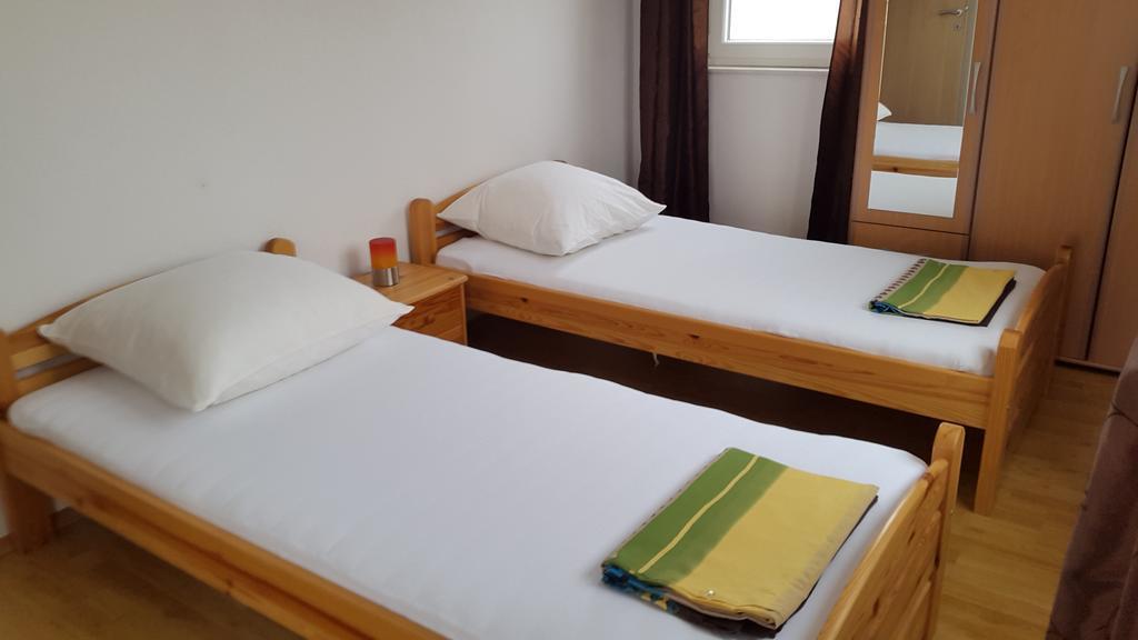 Apartments Villa Karlo Kaštela 外观 照片