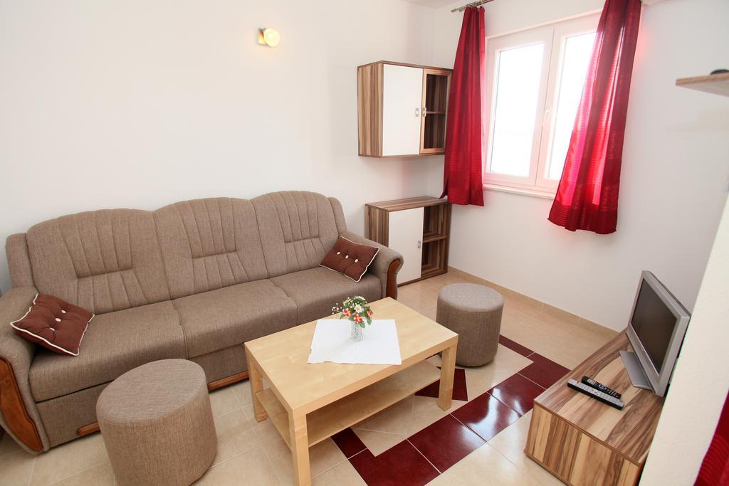 Apartments Villa Karlo Kaštela 外观 照片