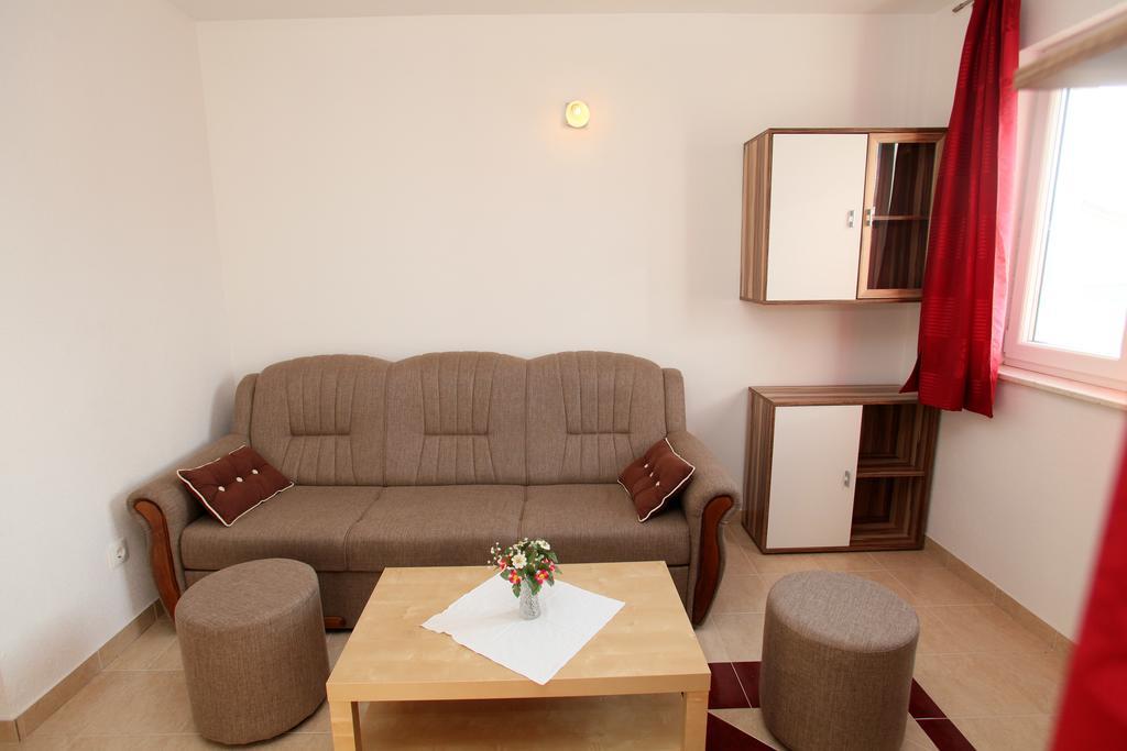 Apartments Villa Karlo Kaštela 外观 照片