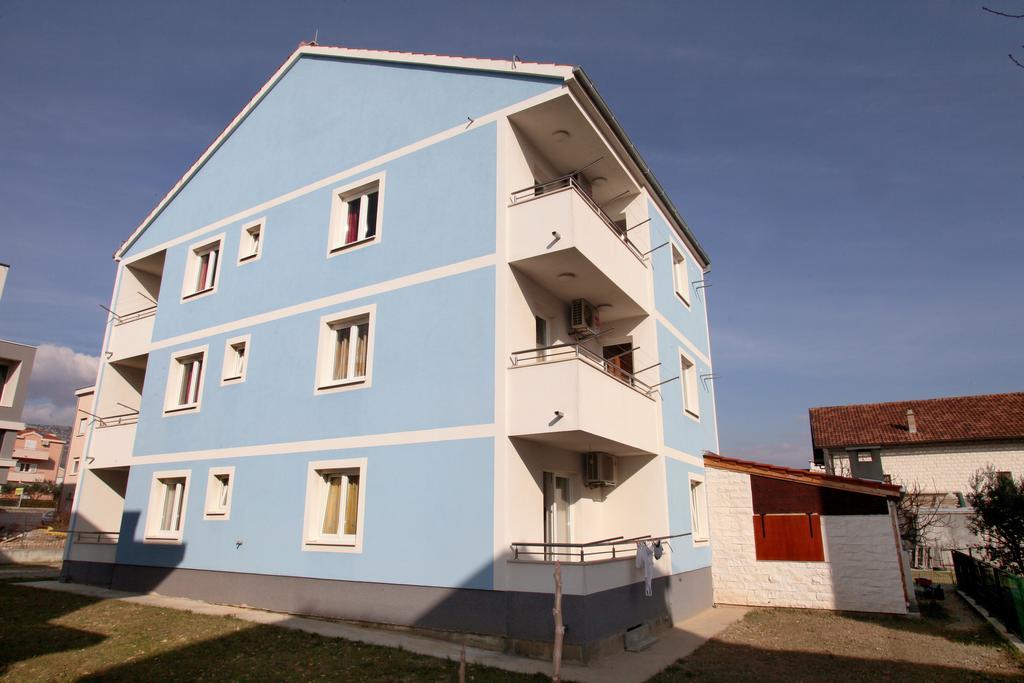 Apartments Villa Karlo Kaštela 外观 照片