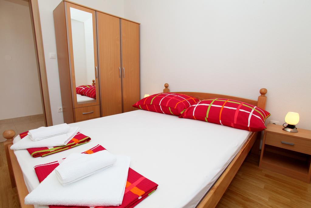 Apartments Villa Karlo Kaštela 外观 照片